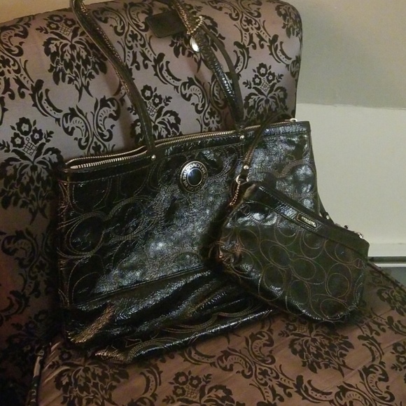 Pocketbook - Picture 2 of 3